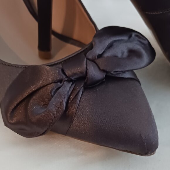 Green Taupe Tone 4 Inch Heel With Bow WILD DIVA Lounge Brand - Picture 5 of 6